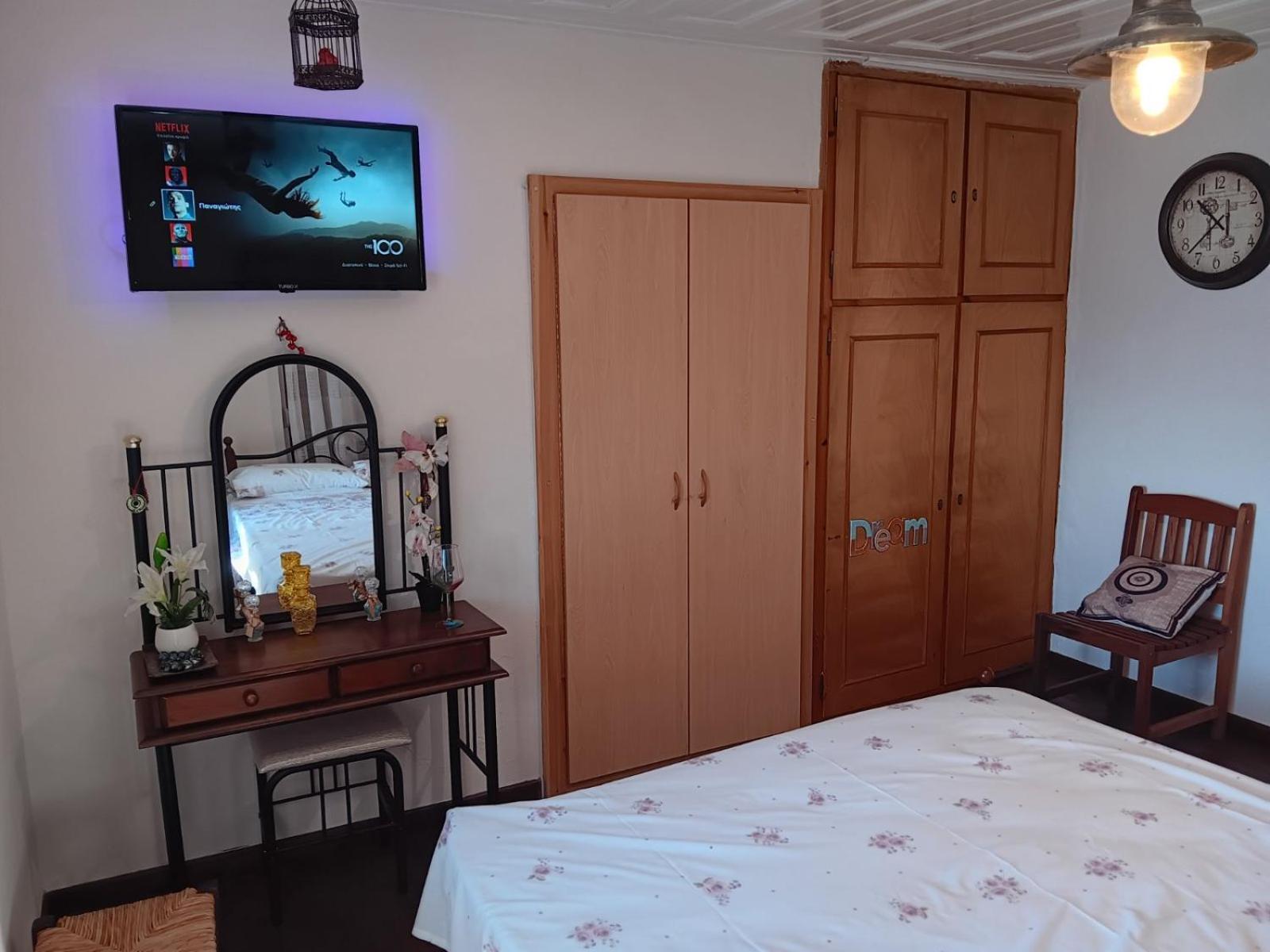 Chiona΄S Apartments By The Sea Paleo Trikeri Luaran gambar